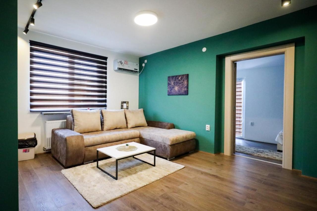 Domacin Komsijska Gostiona Zrenjanin Extérieur photo